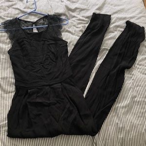 Tall jumpsuit with lace sleeves